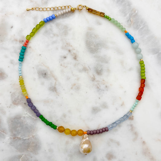 Vida Necklace